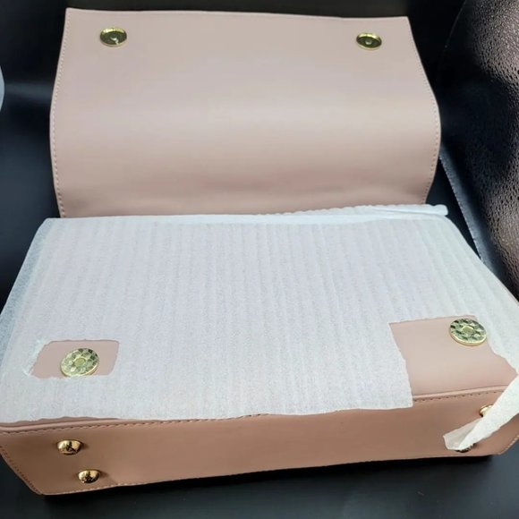 Chrisbella purse, new with tag - Picture 7 of 12